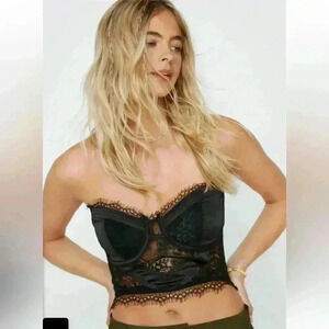 Nasty Gal Express Yourself Corset Top Black Size 4